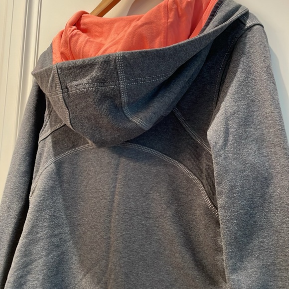 lululemon | Awareness Wrap Hoodie - Size 8 - Picture 6 of 12